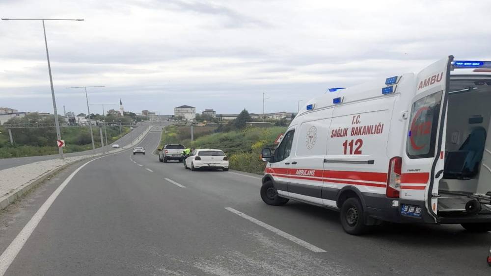 Tekirdağ&rsquo;da otomobilin &ccedil;arptığı yaya yaralandı
