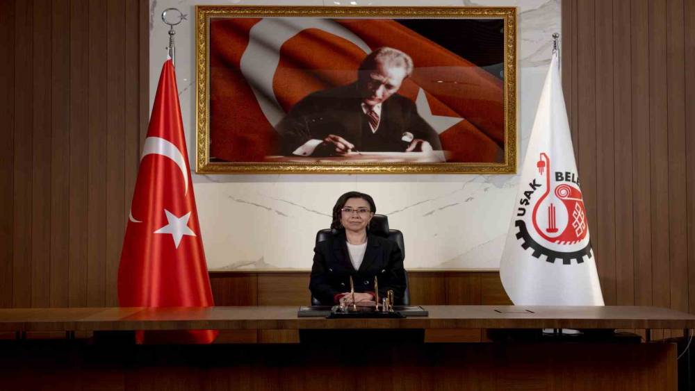 Uşak Belediye Başkanvekili &Ouml;zkan&rsquo;dan Anneler G&uuml;n&uuml; mesajı
