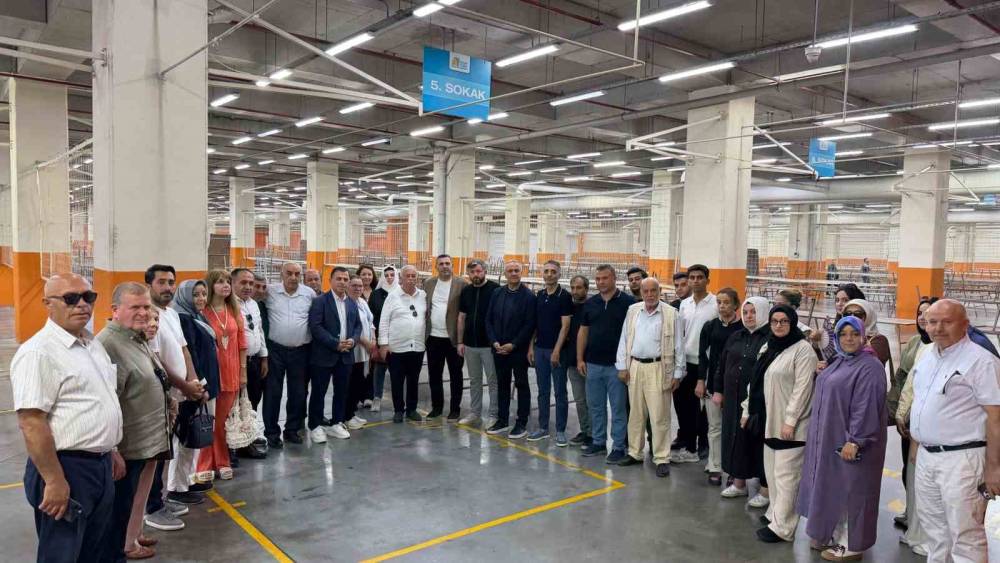 AK Parti İstanbul&rsquo;dan "AK Belediyeciliği Yerinde G&ouml;r" programı
