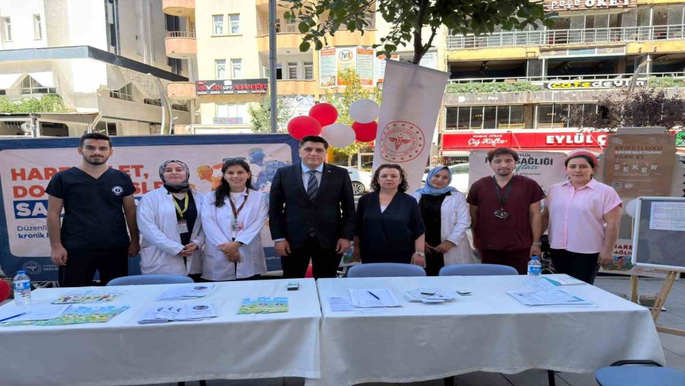 Hakkari&rsquo;de "Bedenini Dinle, Harekete Ge&ccedil;" etkinliği d&uuml;zenlendi

