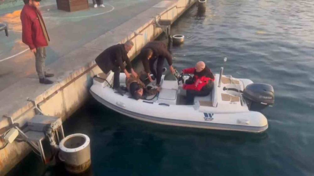 Kadıköy’de denize düşen alkollü olduğu iddia edilen vatandaştan ilginç cevap: 