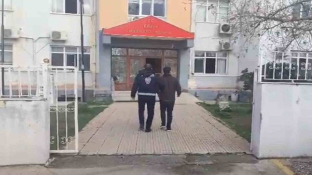 Hatay&rsquo;da hapis cezasıyla aranan 5 kişi yakalandı

