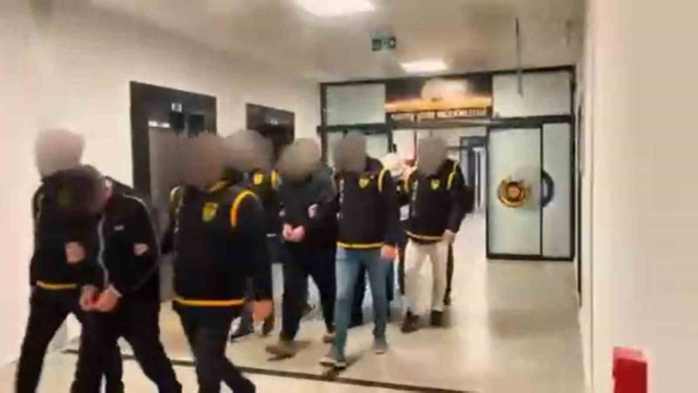 Yalova&rsquo;da telefon dolandırıcısı 5 ş&uuml;pheli tutuklandı
