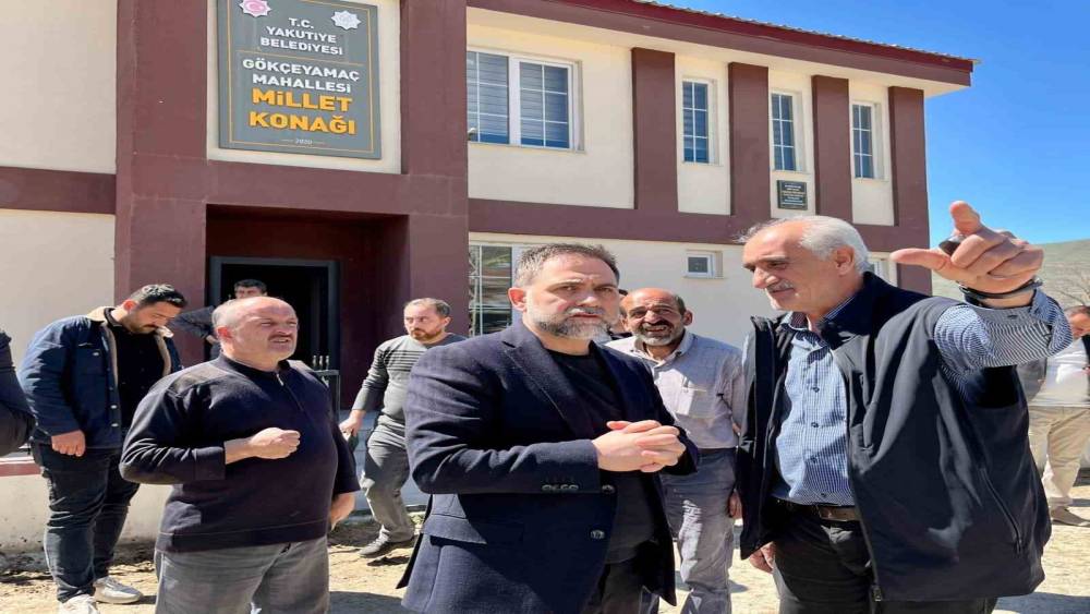 Başkan U&ccedil;ar sahada, talepler yerinde dinleniyor
