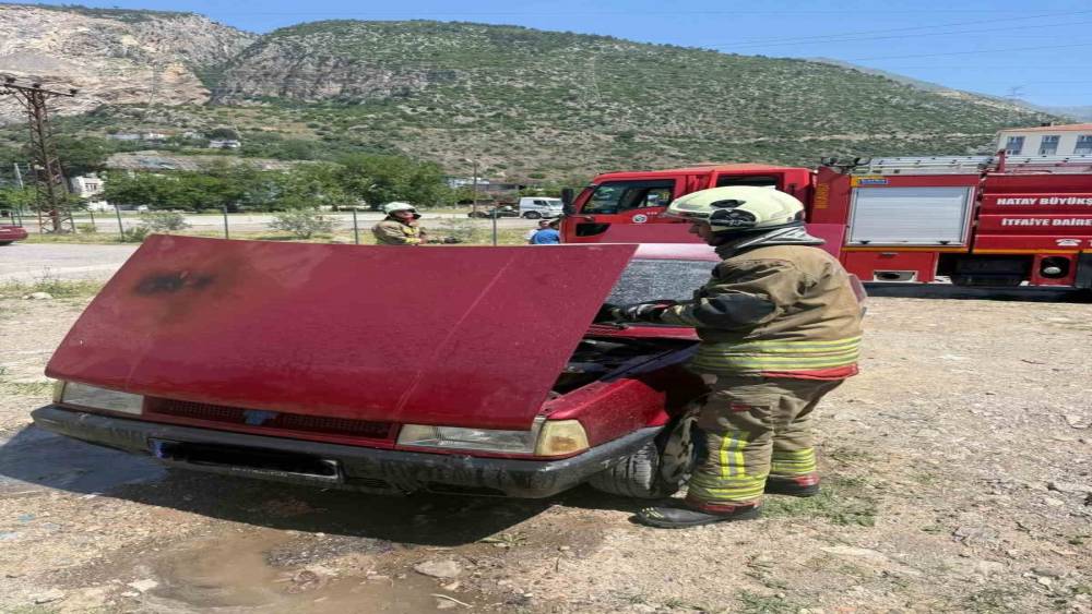 TOFAŞ&rsquo;ın motoru alevlere teslim oldu
