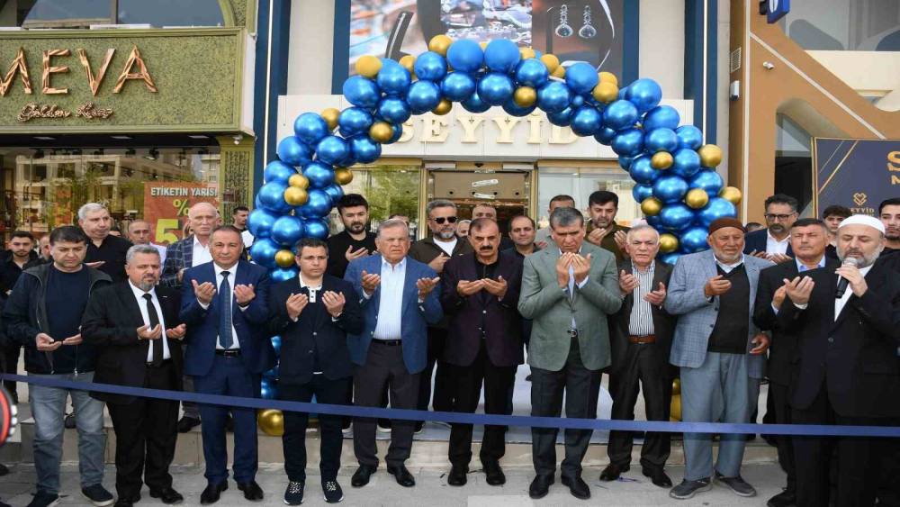 Seyyid M&uuml;cevherat 3&rsquo;&uuml;nc&uuml; şubesini hizmete a&ccedil;tı
