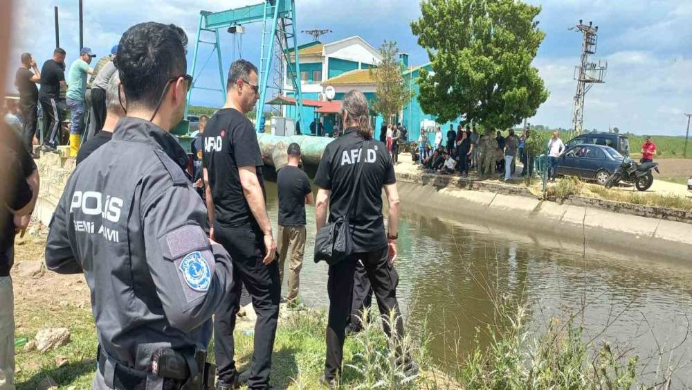 Balık tutmak i&ccedil;in gittiği sulama kanalında hayatını kaybetti
