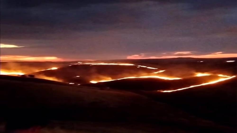 &Ccedil;ankırı&rsquo;da etkili olan arazi yangını uzun uğraşlar sonucu kontrol altına alındı
