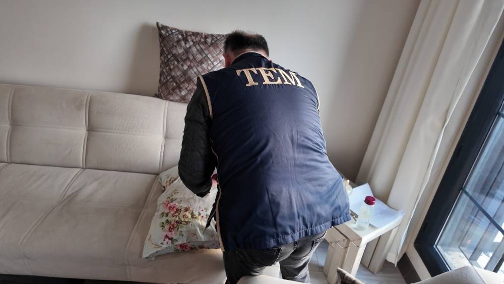 Kastamonu&rsquo;da DEAŞ operasyonu: 3 g&ouml;zaltı
