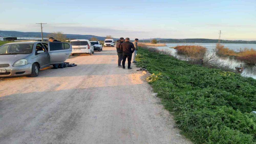 Karacabey&rsquo;de ş&uuml;pheli &ouml;l&uuml;m
