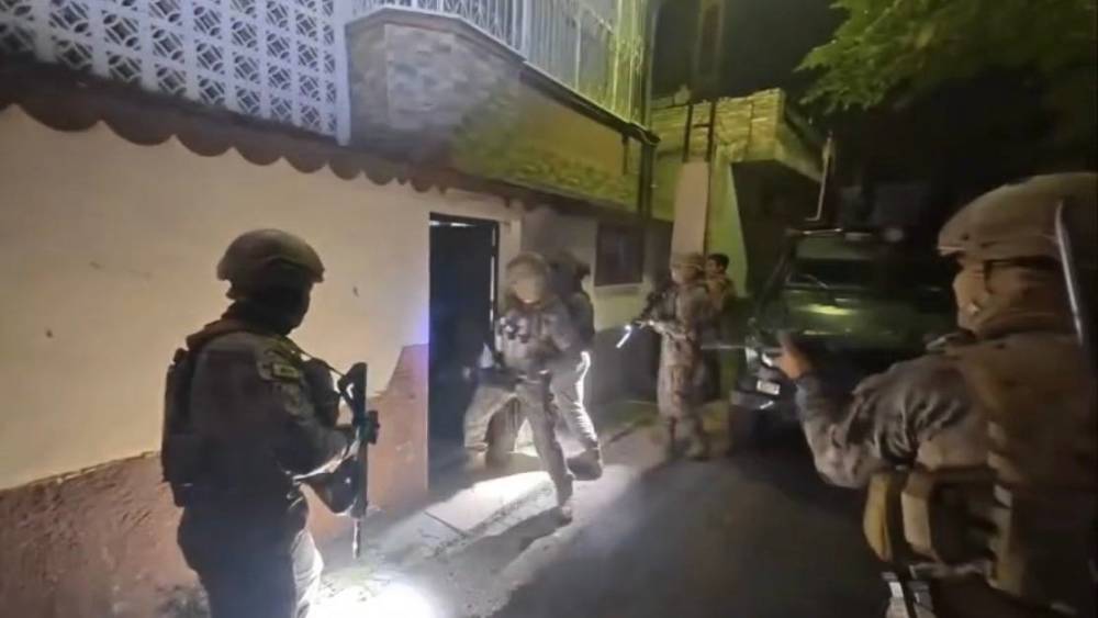 Adana merkezli 11 ilde silahlı su&ccedil; &ouml;rg&uuml;t&uuml;ne operasyon: 73 tutuklama

