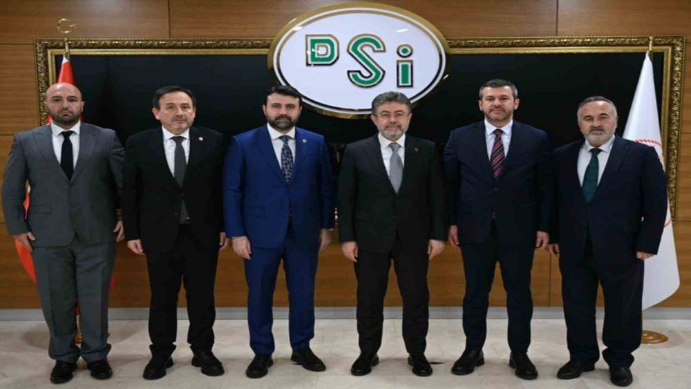 Karab&uuml;k heyeti Bakan Kacır ve Bakan Yumaklı ile g&ouml;r&uuml;şt&uuml;
