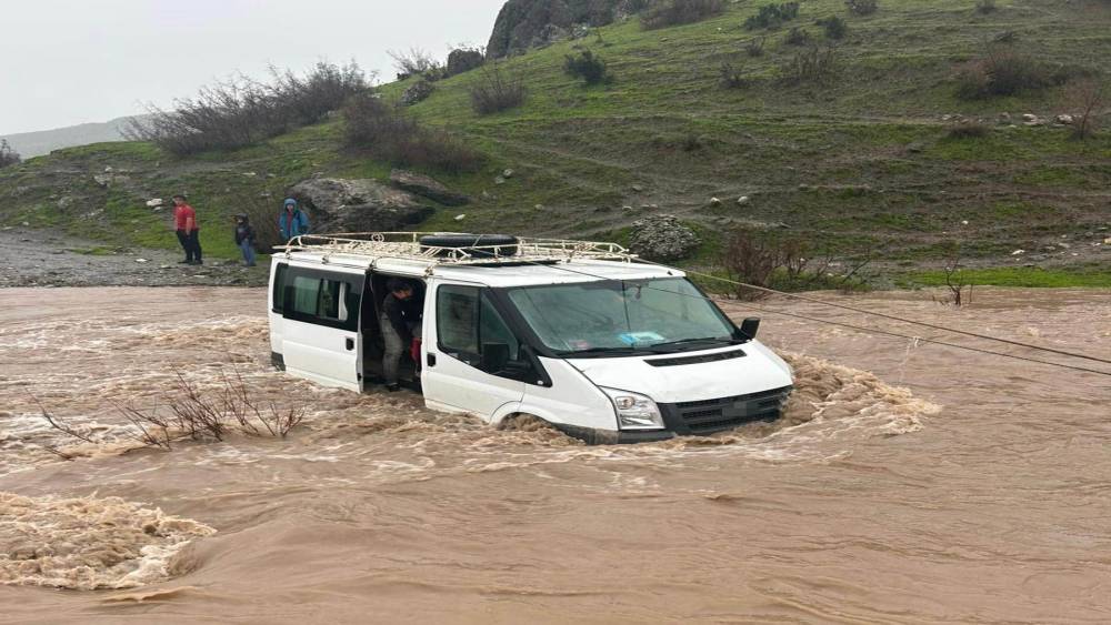 Siirt&rsquo;te selde mahsur kalan kalp hastası kadın hayatını kaybetti
