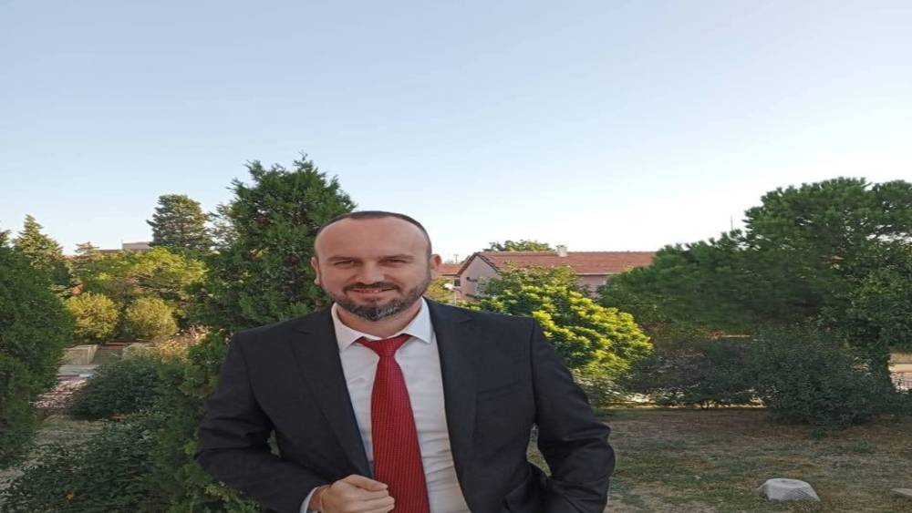 Edirne&rsquo;de zimmetine para ge&ccedil;irdiği iddia edilen m&uuml;d&uuml;r tutuklandı
