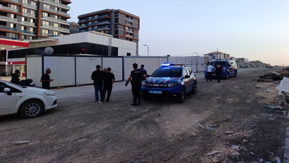 İki grup arasında kavga: 1 yaralı
