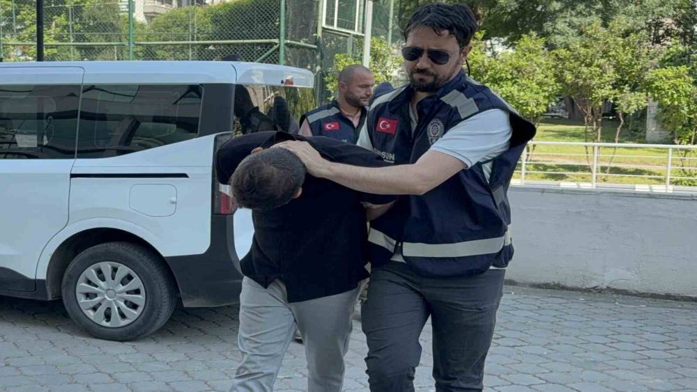 Masaj salonuna fuhuş operasyonda 2 kişi tutuklandı
