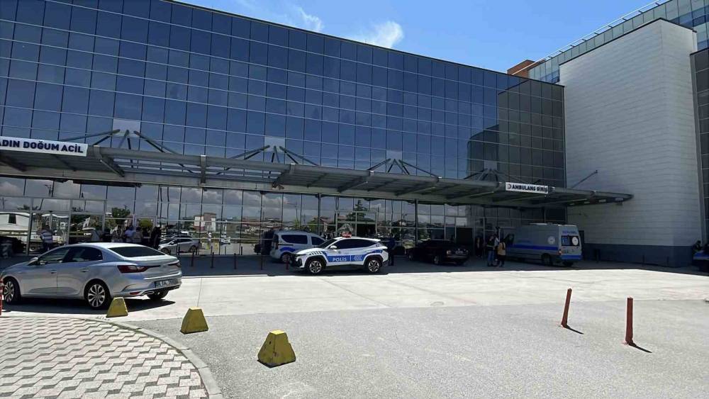 Boşanma aşamasındaki kocasının ağır yaraladığı kadın kurtarılamadı
