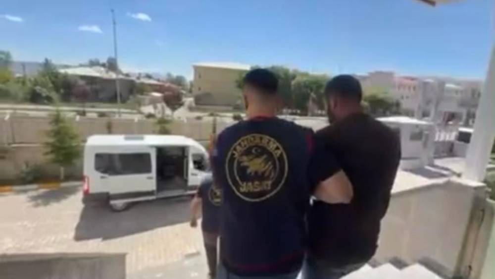 5 yıl sonra d&uuml;ğ&uuml;m &ccedil;&ouml;z&uuml;ld&uuml;: Mehmet Şirin &Ccedil;elik cinayetinde 11 g&ouml;zaltı
