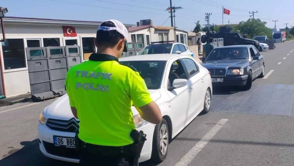 Ordu&rsquo;da bir haftada 18 binden fazla ara&ccedil; ve s&uuml;r&uuml;c&uuml;s&uuml; denetlendi
