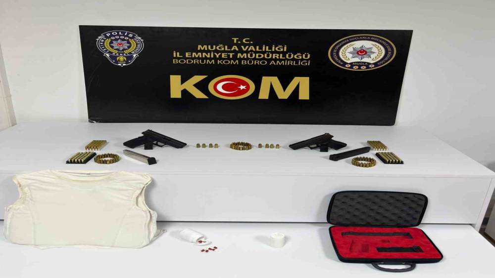Bodrum&rsquo;da gece kul&uuml;b&uuml;ndeki g&ouml;r&uuml;nt&uuml;ler operasyonu getirdi: 1 işletmeci tutuklandı
