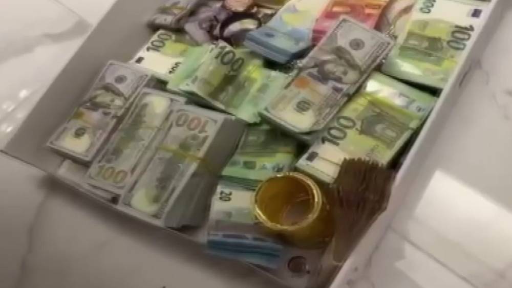 Gaziantep&rsquo;te ka&ccedil;ak&ccedil;ılık ve mali su&ccedil;lara y&ouml;nelik dev operasyon: 12 ş&uuml;pheli tutuklandı
