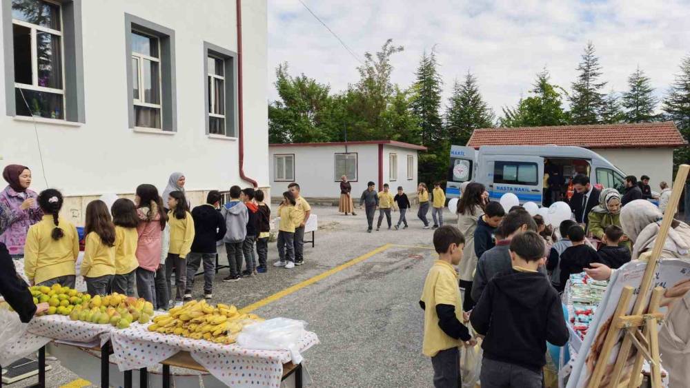 Bozkır&rsquo;da "Sağlıklı &Ccedil;ocuk Sağlıklı Gelecek" etkinliği
