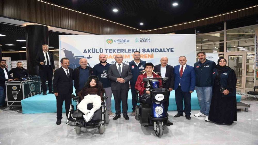 Başkan Er: "Engelsiz bir Malatya i&ccedil;in &ccedil;alışıyoruz"
