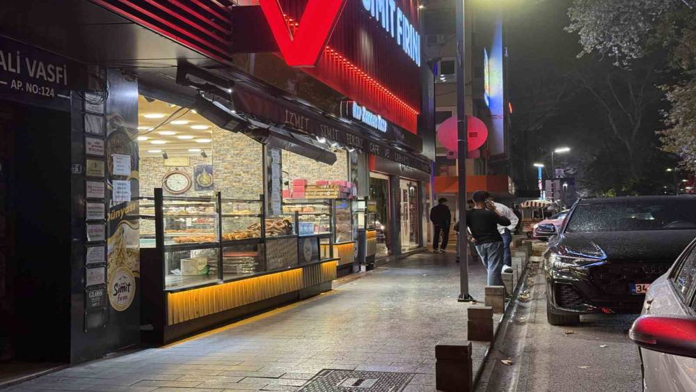 Eski eşini bı&ccedil;aklayan şahıs kısa s&uuml;rede yakalandı
