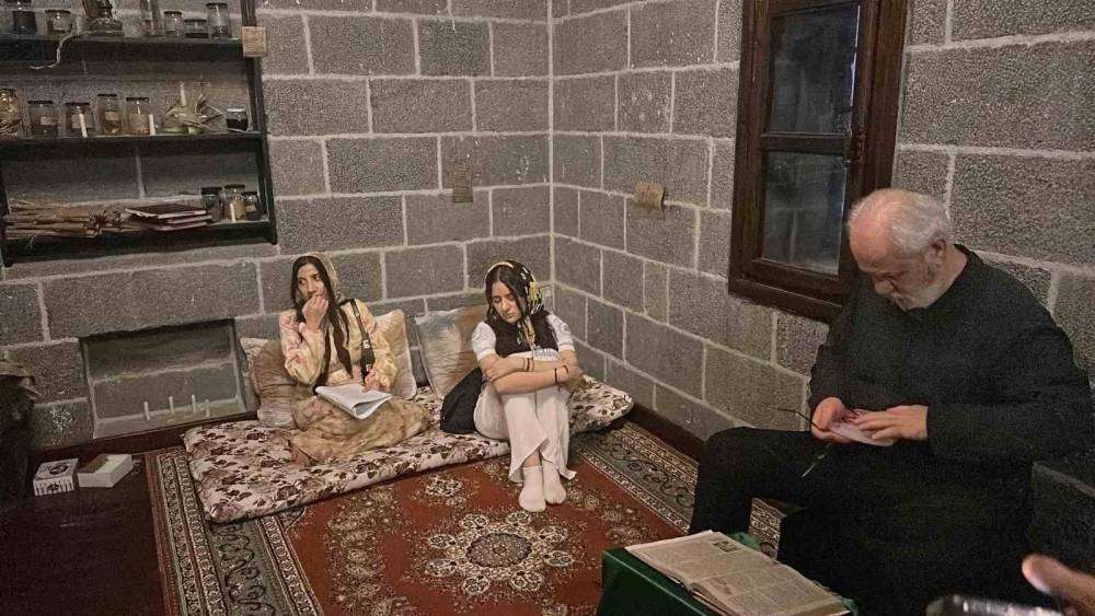 10 bin yıllık tarihi kentte &ccedil;ekilen ilk korku filmi &ldquo;Cintihar&rdquo; sinemalarda
