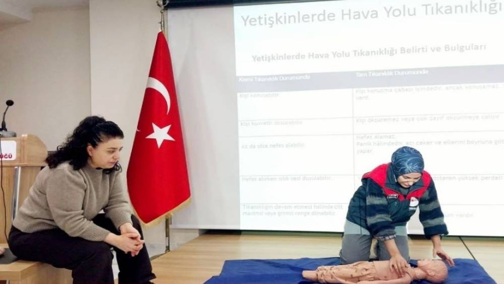 Tunceli&rsquo;de ilk yardım eğitim sertifikasyon eğitimi
