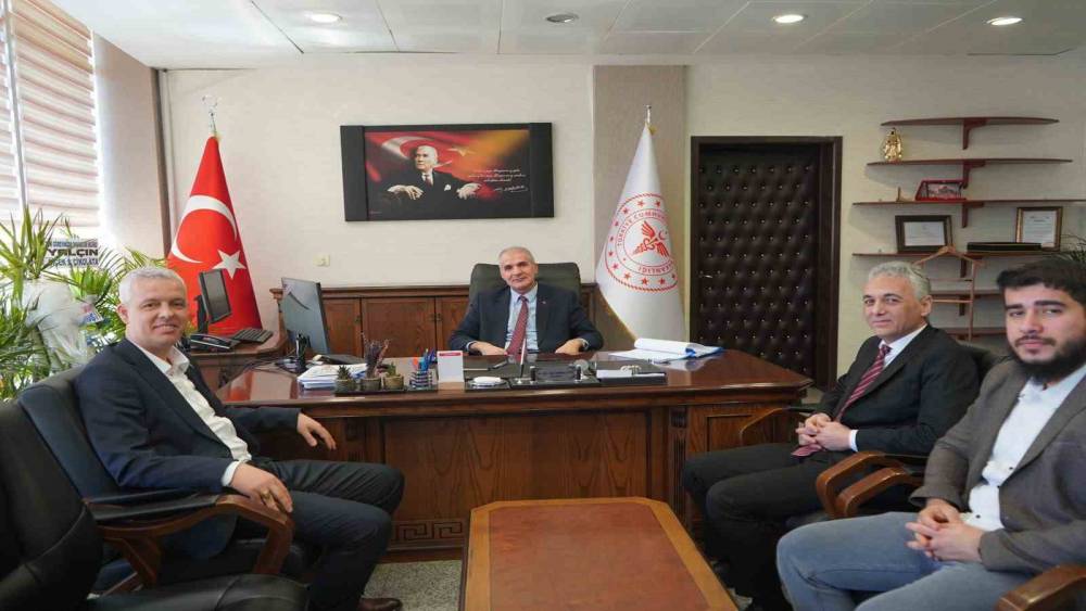 Hekimlerin &ccedil;alışma şartları ve sağlık sisteminin geleceği Adıyaman&rsquo;da ele alındı
