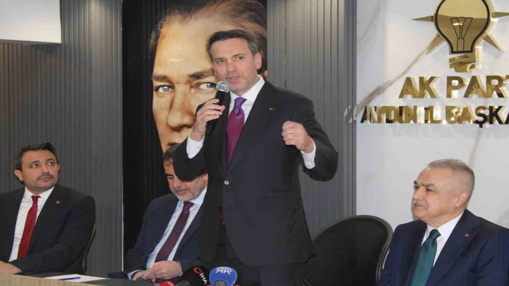 Enerji ve Tabii Kaynaklar Bakanı Bayraktar: "Hedefimiz T&uuml;rkiye&rsquo;yi enerjide bağımsız kılmak"
