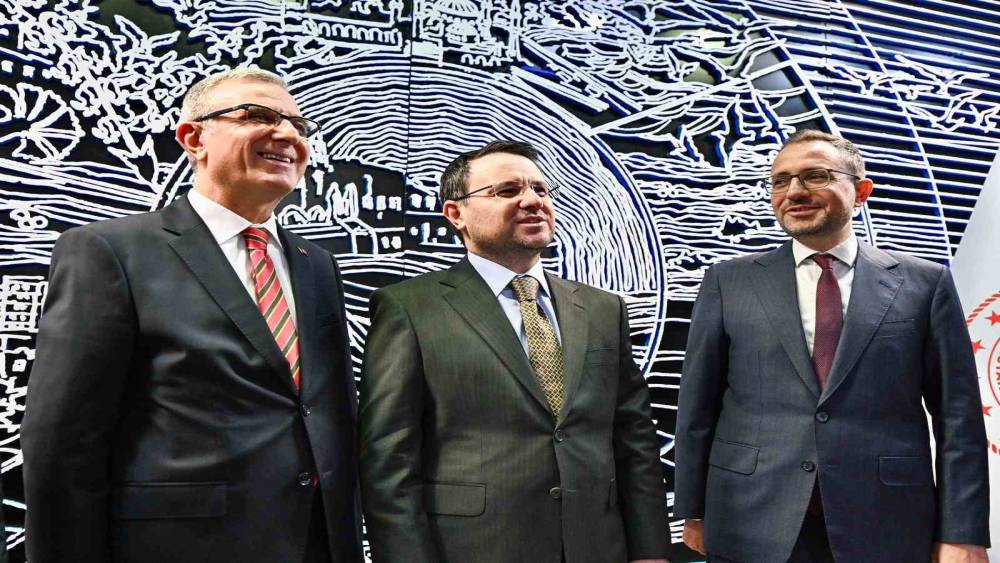 Bakan G&uuml;rlek: "Adalet g&uuml;&ccedil;l&uuml;den yana algısını hep birlikte kıracağız"
