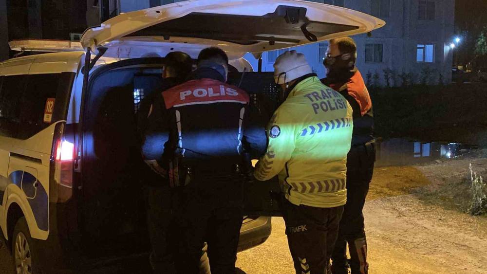 Alkolmetreye &uuml;flemeyi reddetti, 200 bin lira ceza yedi
