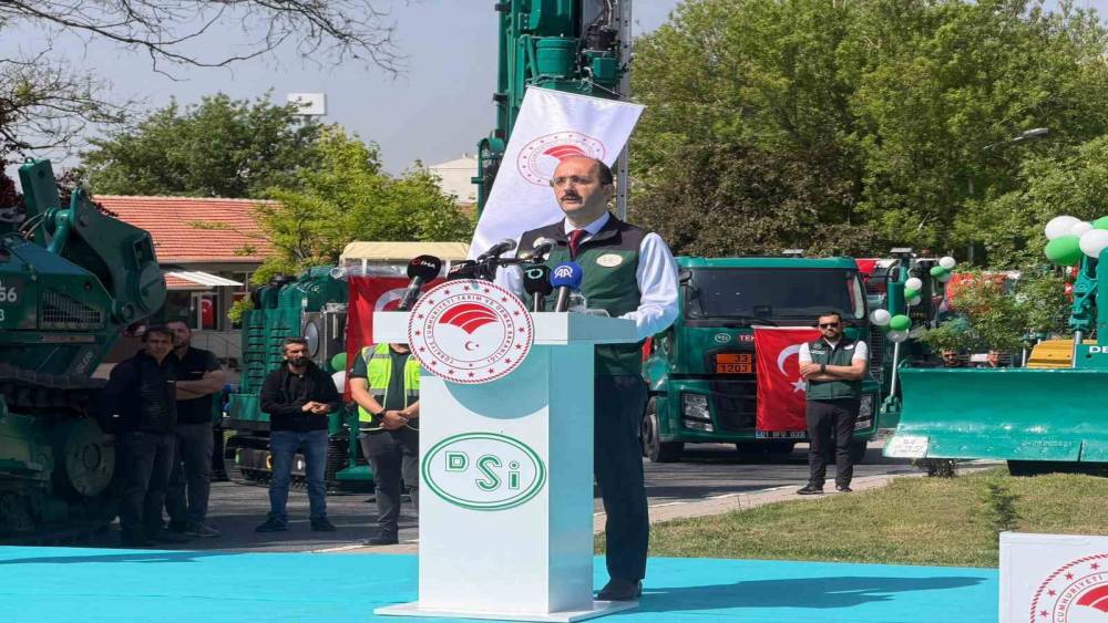 Bakan Yumaklı: "Barajlarımızdaki doluluk oranımız y&uuml;zde 75&rsquo;ler civarında, bazı barajlarımızda y&uuml;zde 100&rsquo;e ulaşmış durumda"
