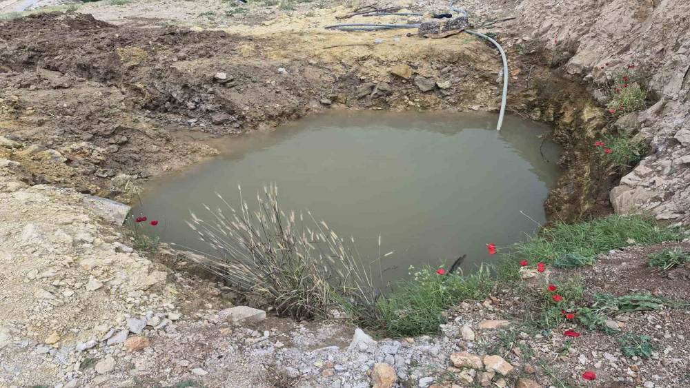 Gaziantep&rsquo;te serinlemek i&ccedil;in su birikintisine giren 2 kardeş boğuldu
