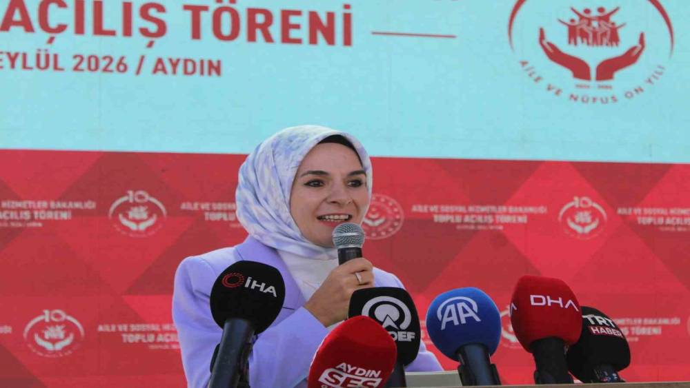 Aile ve Sosyal Hizmetler Bakanı G&ouml;ktaş Aydın&rsquo;da 4 merkezin a&ccedil;ılışını yaptı
