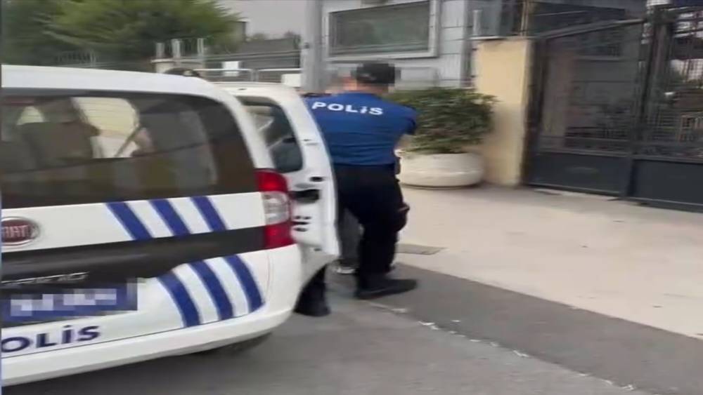 Pendik&rsquo;te 14 yıl hapis cezası bulunan firari yakalandı
