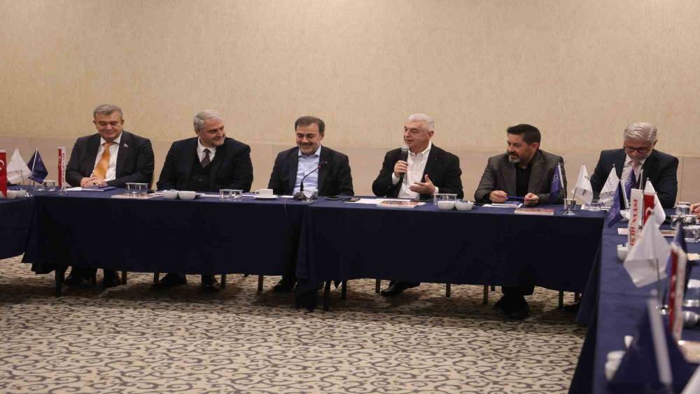 Ekonomiye Y&ouml;n Verenler Zirvesi Konya&rsquo;da ger&ccedil;ekleştirildi
