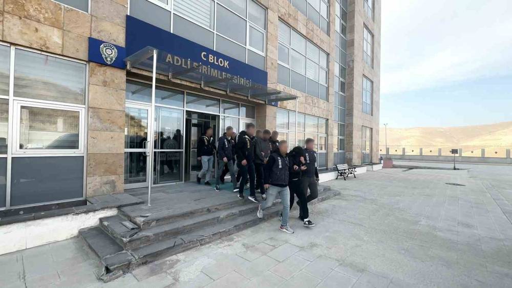 1.3 milyar TL&rsquo;lik işlem hacmi bulunan soruşturmada 12 tutuklama
