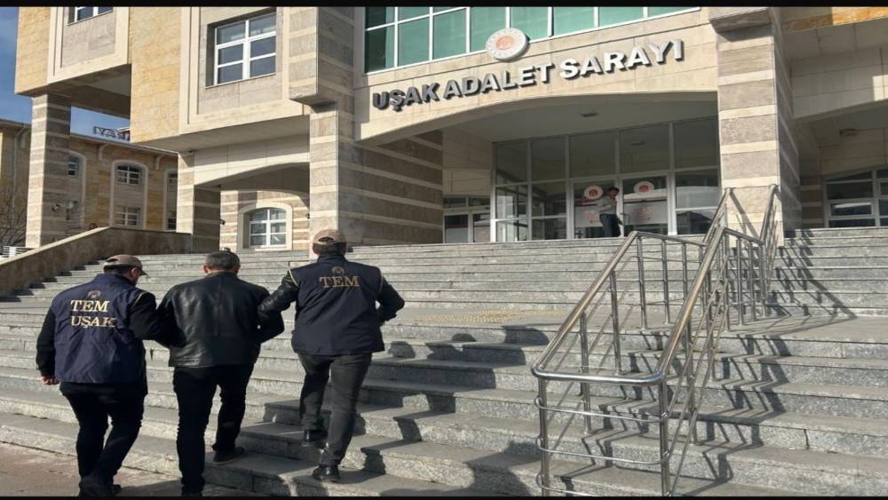 FET&Ouml; h&uuml;k&uuml;ml&uuml;s&uuml; Uşak&rsquo;ta yakalandı
