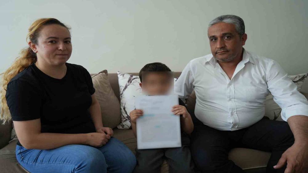 Hukuk m&uuml;cadelesini k&uuml;&ccedil;&uuml;k Efe kazandı, mahkemeden eğitmene hapis cezası
