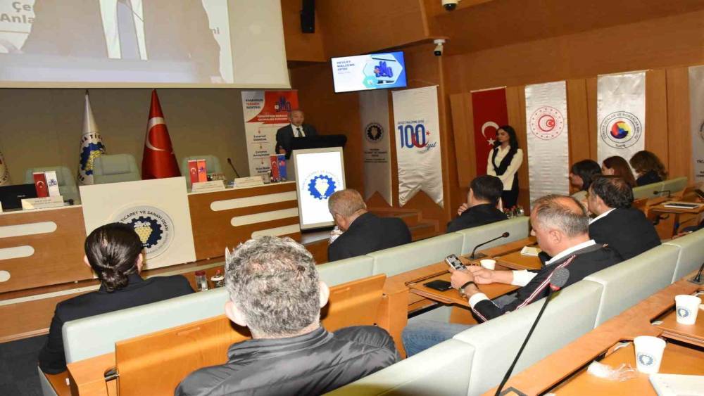 Kamu ihaleleri ve tedarik s&uuml;re&ccedil;leri MTSO&rsquo;da masaya yatırıldı
