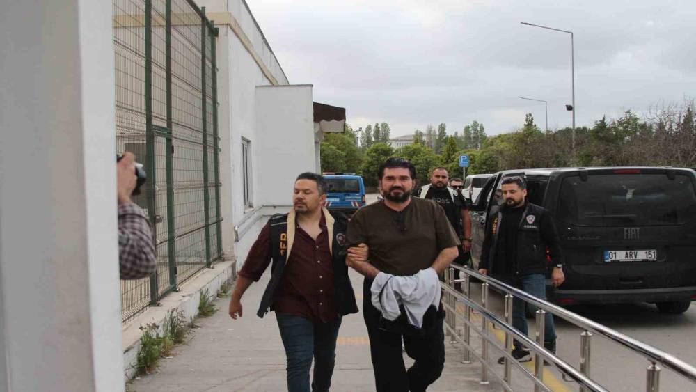 G&ouml;zaltına alınan Rasim Ozan K&uuml;tahyalı Adana&rsquo;ya getirildi
