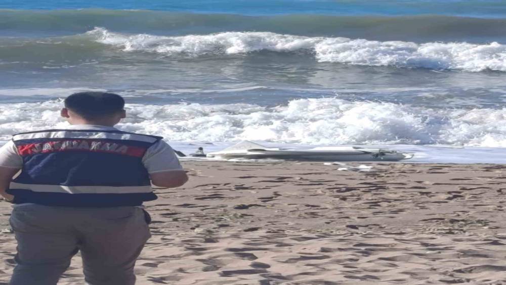 Kurucaşile&rsquo;de plajda silahlı insansız hava aracı bulundu
