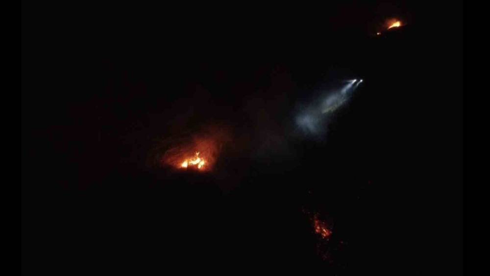 Balıkesir&rsquo;de gece yarısı orman yangını &ccedil;ıktı
