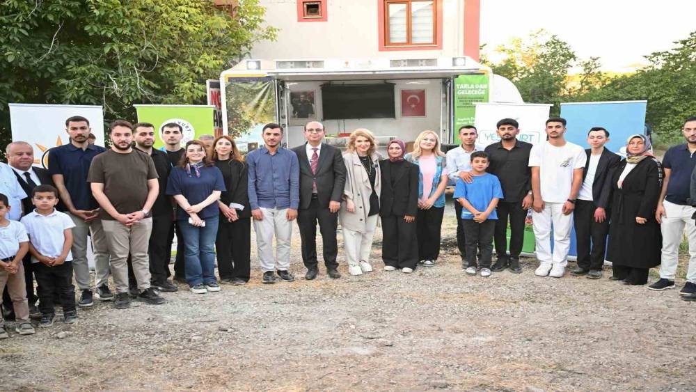 "Tarladan geleceğe" projesi Yeşilyurt&rsquo;ta hayata ge&ccedil;ti
