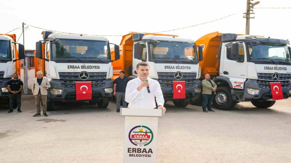 Erbaa Belediyesi ara&ccedil; filosunu g&uuml;&ccedil;lendirdi
