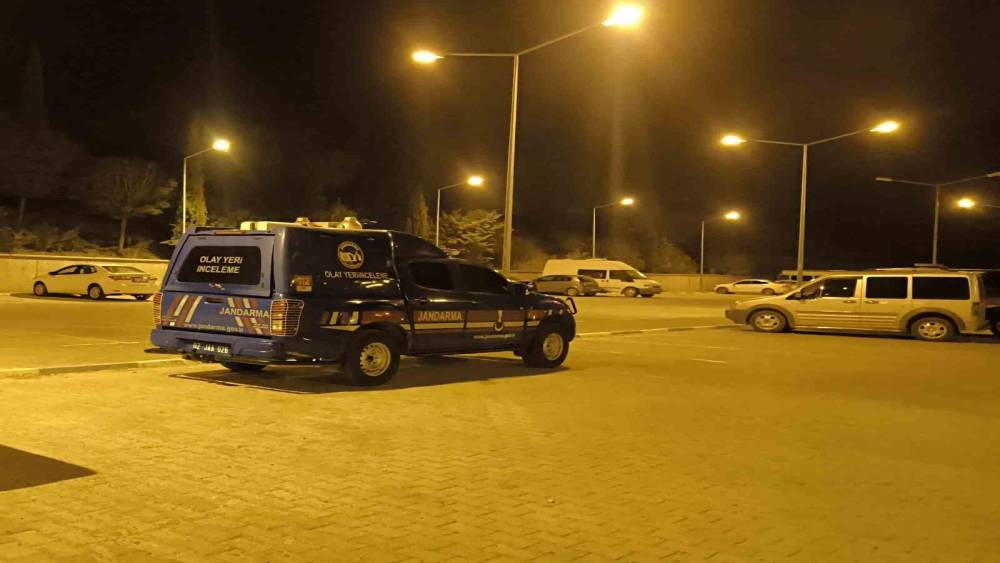 Fıstık bah&ccedil;esinde vurulan &ccedil;ocuk ağır yaralandı
