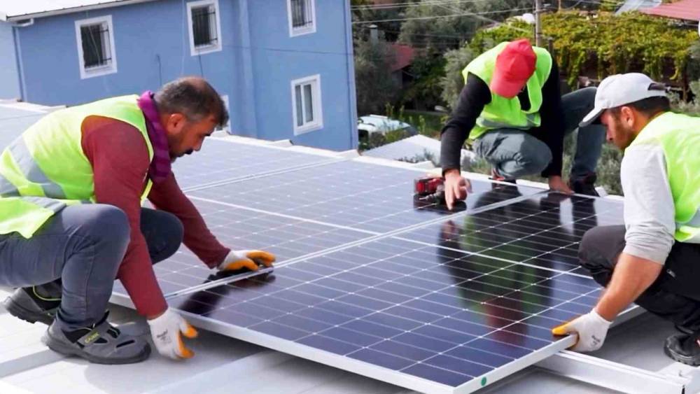 Muğla B&uuml;y&uuml;kşehir, GES&rsquo;lerden 17 milyon kW elektrik &uuml;retti
